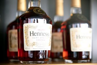 What to Mix With Hennessey: Sophisticated Cognac Cocktails