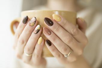 22 September Nail Ideas to Step Up Your Seasonal Style 